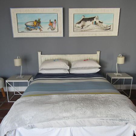 Omega Suite Gansbaai Esterno foto